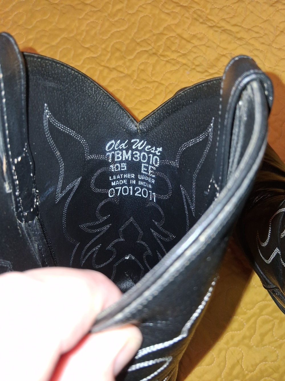 Men's OLD WEST Black Leather Western Cowboy Boots 10.5 EE - Picture 2 of 5